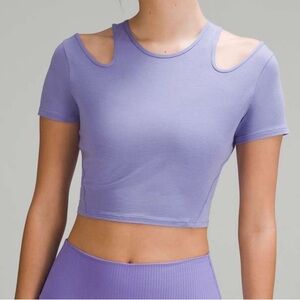 NWT Lululemon Shoulder Cut Out Yoga T-Shirt